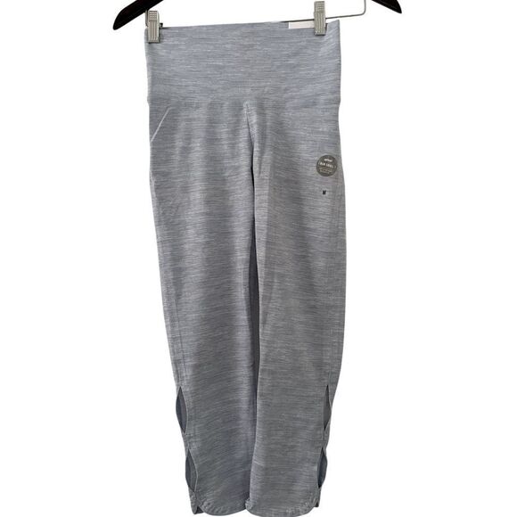 aerie  chill play move 3/4 leggings NWT - Picture 1 of 10
